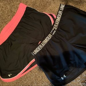 ❌sold❌ 2 pairs womens under Armour shorts